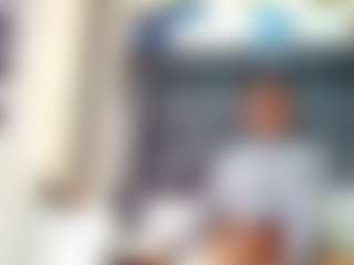 emily-86's Live Sex Cam Show