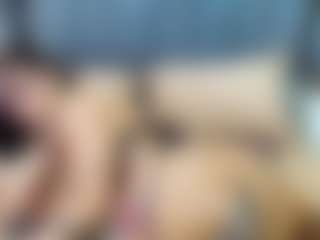 emily-86's Live Sex Cam Show