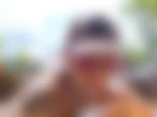 emily-86's Live Sex Cam Show