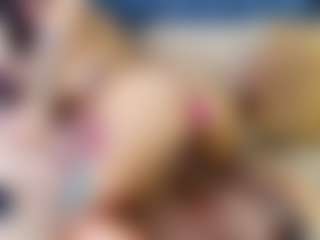 emily-86's Live Sex Cam Show