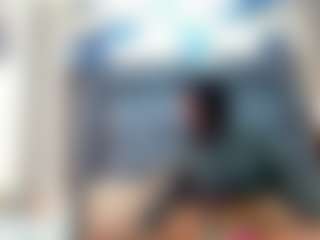 emily-86's Live Sex Cam Show