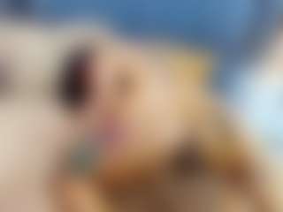 emily-86's Live Sex Cam Show