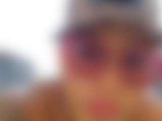 emily-86's Live Sex Cam Show