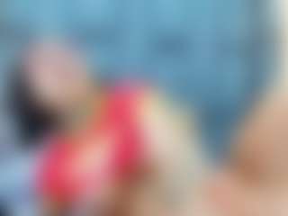 emily-86's Live Sex Cam Show