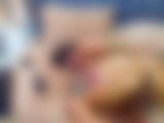 emily-86's Live Sex Cam Show