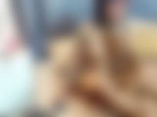 emily-86's Live Sex Cam Show