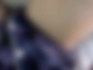 emily-86's Live Sex Cam Show
