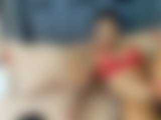 emily-86's Live Sex Cam Show