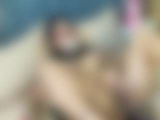 emily-86's Live Sex Cam Show