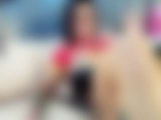 emily-86's Live Sex Cam Show