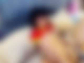 emily-86's Live Sex Cam Show