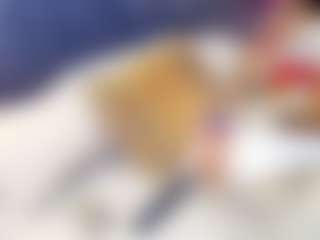 emily-86's Live Sex Cam Show
