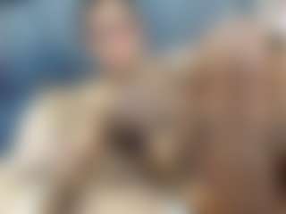 emily-86's Live Sex Cam Show