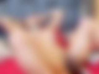 emily-86's Live Sex Cam Show