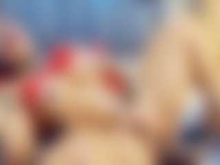 emily-86's Live Sex Cam Show