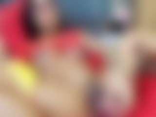 emily-86's Live Sex Cam Show