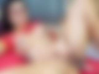 emily-86's Live Sex Cam Show