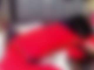 emily-86's Live Sex Cam Show