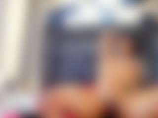 emily-86's Live Sex Cam Show