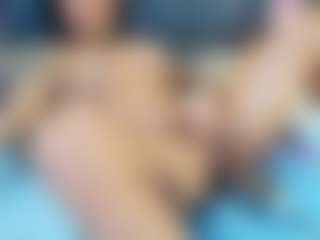 Live cam show with emily-86 - Dress on Camiplay Live