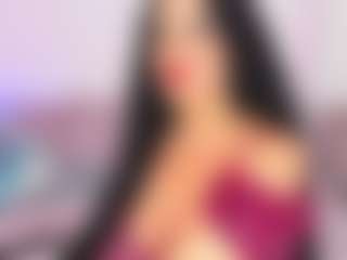 ClaireWarner MILF webcam performer live streaming