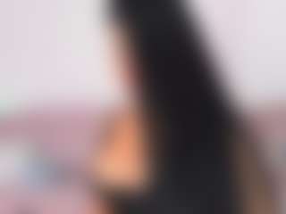 ClaireWarner MILF webcam performer live streaming