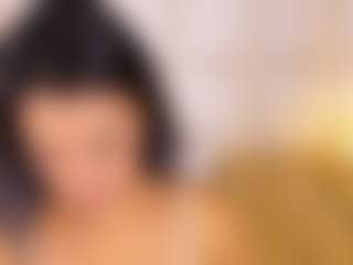 Live cam show with Nathali-Jones - Petite on Dolls Live