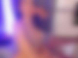 Live cam show with LILI - Butt Plug on Camsoda