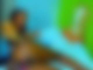 Live cam show with MelodyBae - Bedroom Black on Stripli.com