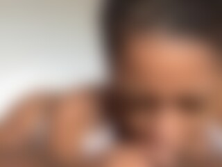 ZeeAndMia's Live Sex Cam Show