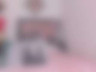 Live cam show with MiaPearls - Red Hair on SquirtSoMuch