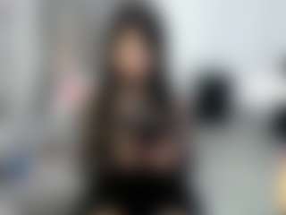 Show in cam erotica live di New-kami