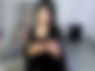 Live cam show with New-kami - Black Hair on Big Tits