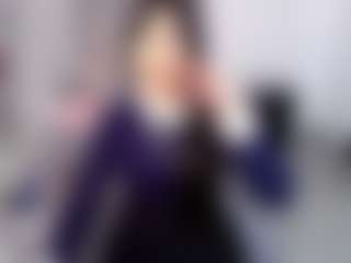 Show in cam erotica live di New-kami