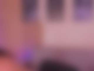 Tori Cross's Live Sex Cam Show