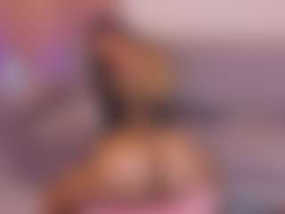 Tori Cross's Live Sex Cam Show