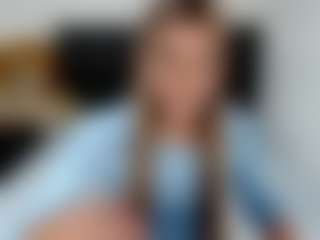 Live cam show with BigCockRoxy - Average on Camsoda