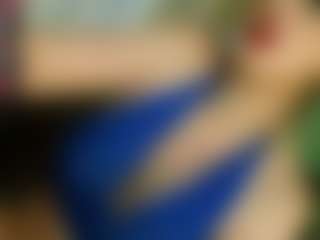Live cam show with TsPostOphere - English on madthumbs