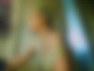 Show de cam en vivo con TsPostOphere - Spank en Camsoda