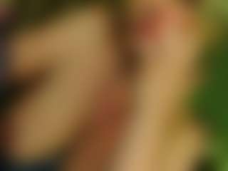 Live cam show with TsPostOphere - English on Camsoda