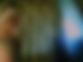 Live cam show with TsPostOphere - English on livesexfox.com