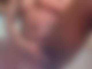 sassybabyny413's Live Sex Cam Show
