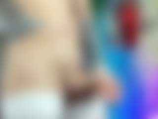 Live cam show with Queenramona-hot - Flat Chested on Camsoda Late Night