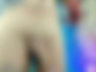 Queenramona-hot's Live Sex Cam Show