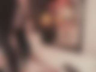 Bellatslatina's Live Sex Cam Show