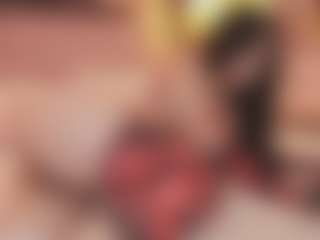 Bellatslatina's Live Sex Cam Show