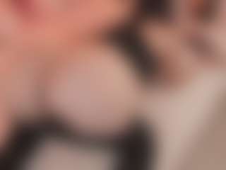Bellatslatina's Live Sex Cam Show