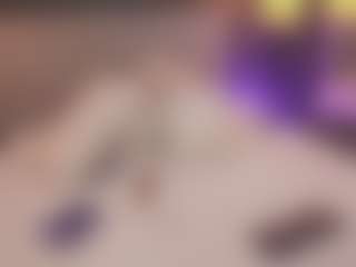 Bellatslatina's Live Sex Cam Show