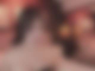 Bellatslatina's Live Sex Cam Show