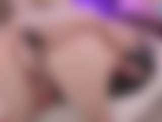 Bellatslatina's Live Sex Cam Show